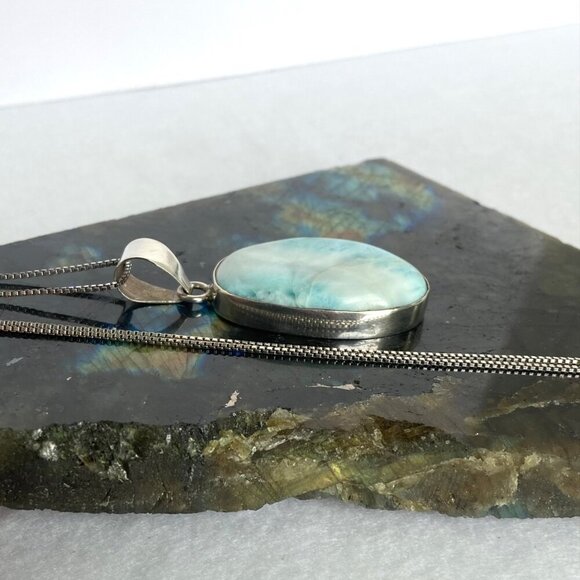Sterling Silver 925 Oval Bezel Set Larimar Pendant Necklace 18.5" Box Chain - Picture 4 of 16